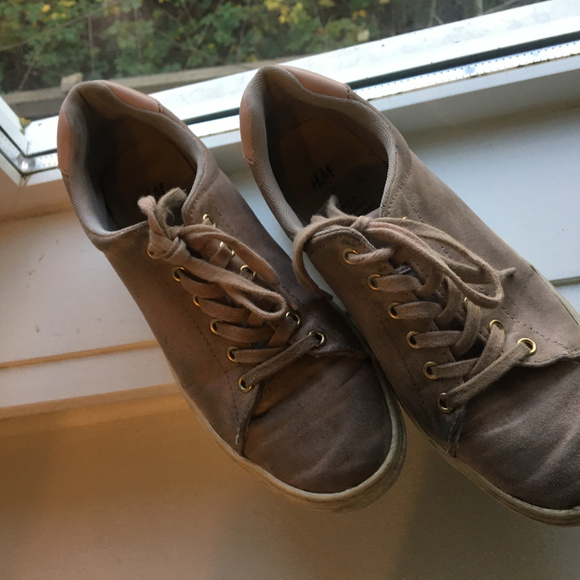 Pink H&M shoes - Picture 2 of 3